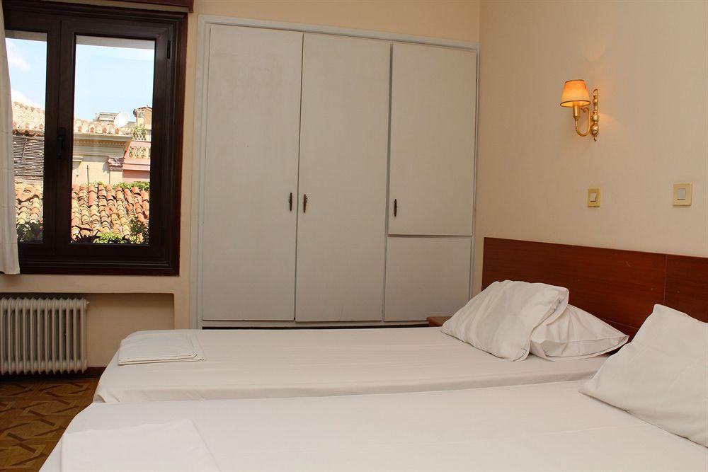 Nefeli Hotel Athens Ngoại thất bức ảnh